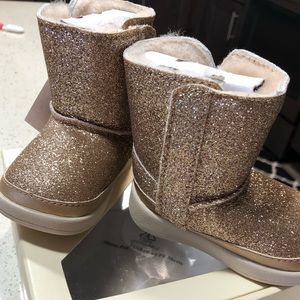 Gold glitter uggs